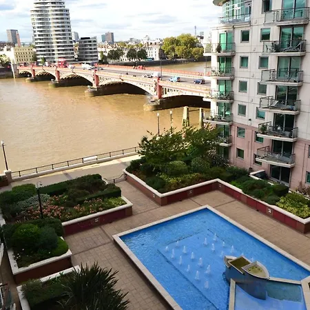 The Riverside Apartamento